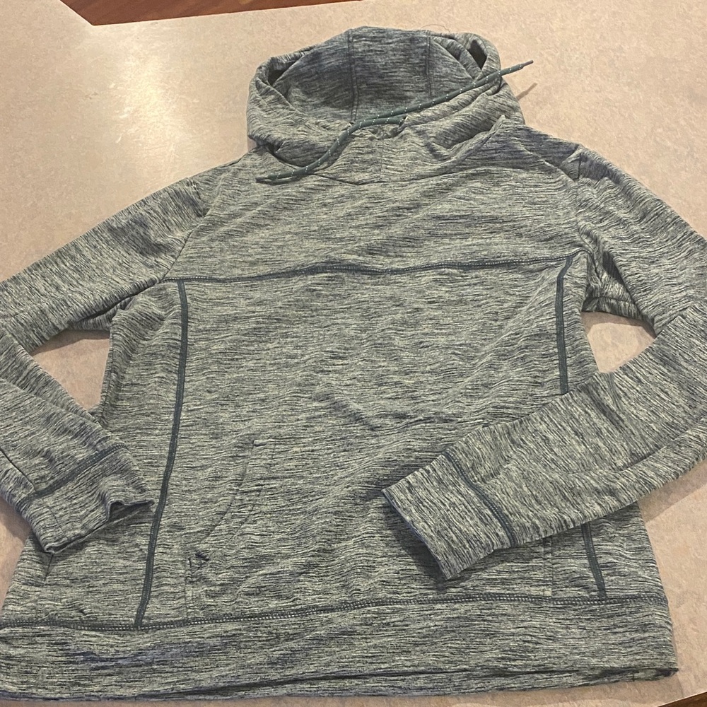 Women's Green Hooded Pullover Sweatshirt